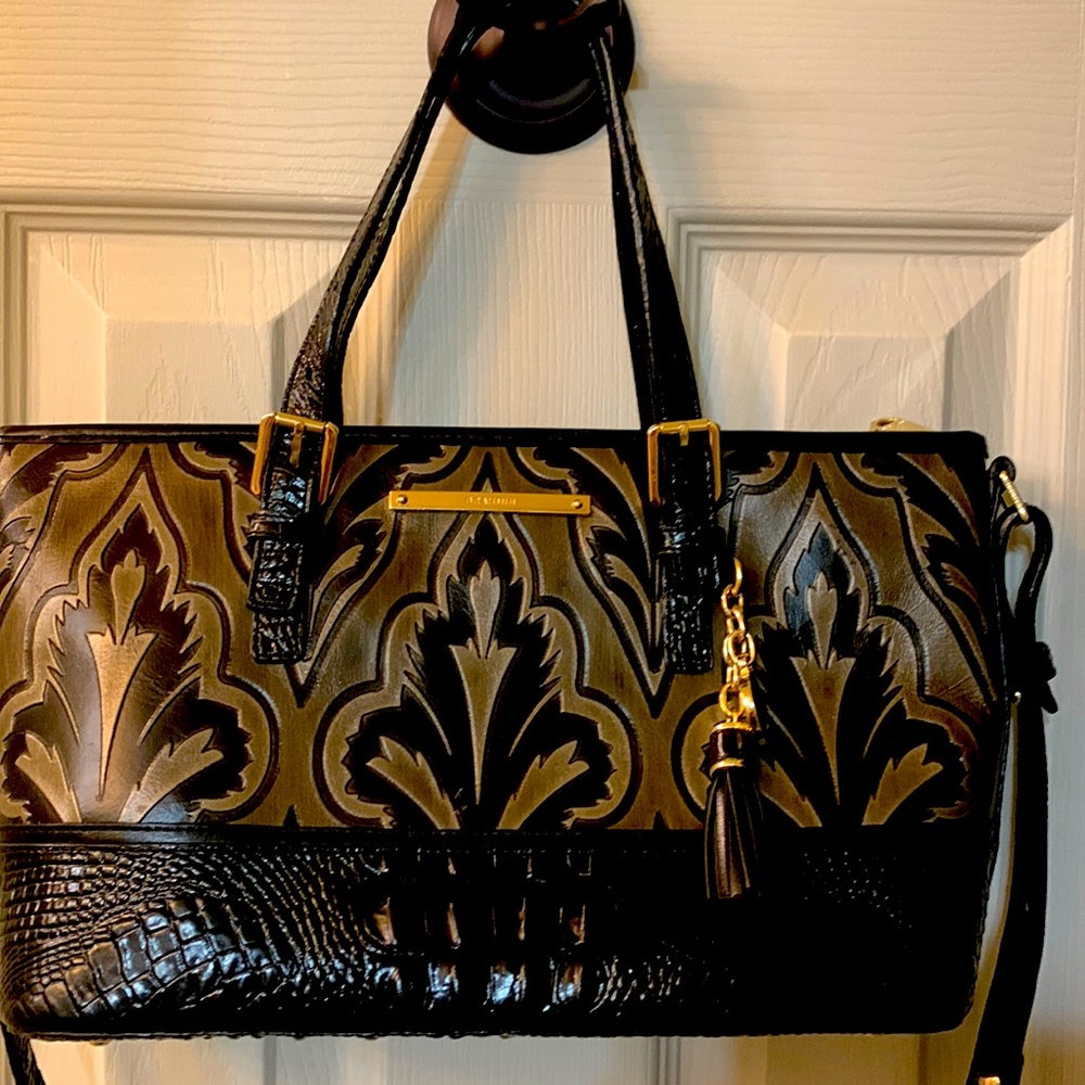 Brahmin purse EUC